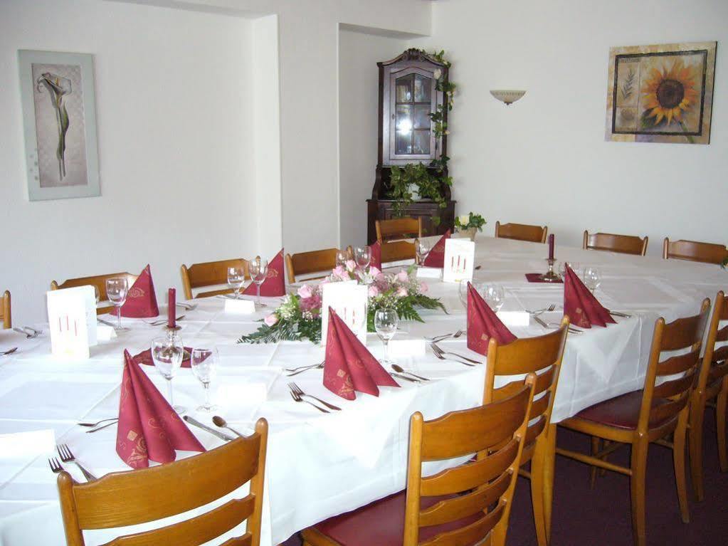 Forstbacher Hof Hilden Esterno foto